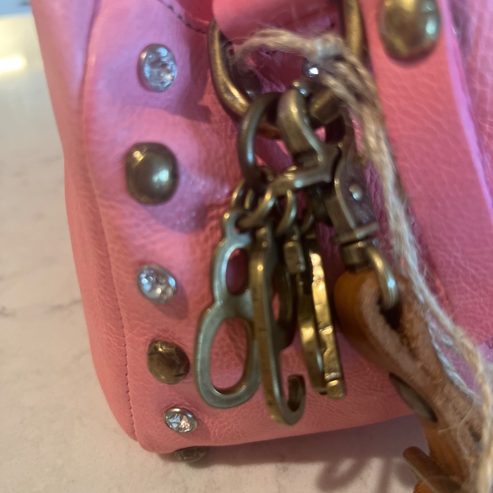 AS98 pink leather satchel/crossbody - Picture 7 of 10